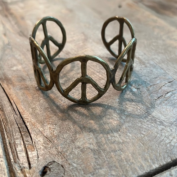Vintage Peace bracelet - Picture 2 of 5